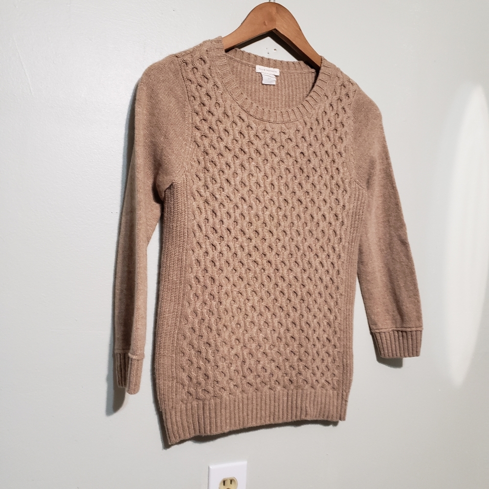 [SOLD] Club monaco crew neck wool and Cashmere mix sweater